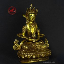 Old gilt and jeweled bronze statue of Amitayus Buddha,  Gilt bronze 30cm - 11.81",  sealed on base with Qian Long mark.