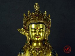 Old gilt and jeweled bronze statue of Amitayus Buddha,  Gilt bronze 30cm - 11.81",  sealed on base with Qian Long mark.