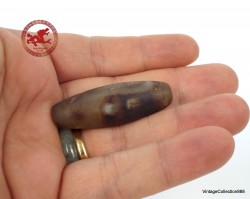 Old Agate DZI bead,  tibetan agate DZI bead amulet,  prayer tibetan amulet bead,  Old tibetan agate bead Dzi