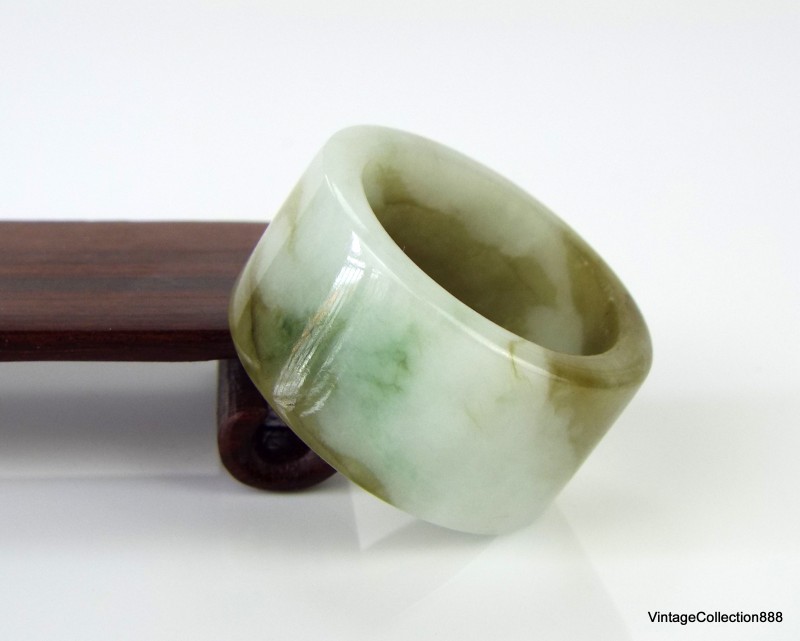 Natural White and Green Jade Ring US 12.25 - 21.6mm Straight Cut Mens Thumb Ring