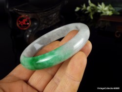 Gris claro y verde manzana Jadeíta Jade Bangle talla 62.8mm - 2.47", Pulsera Jade, Regalo para Mujer, regalo para chica