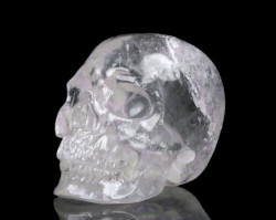 QUARTZ ROCK Crystal SKULL...