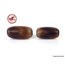 2x Old Tibetan Dzi Agate Beads "Tiger Tooth" Pattern, powerful dzi, Tibetan agate prayer bead, tribal Dzi beads