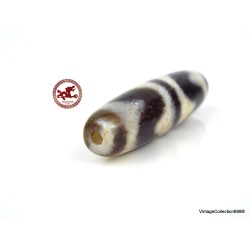 Antique and Powerful agate bead Dzi,  Tibetan DZI "Double Tiger Tooth",  high energy DZI bead,  Tibetan agate bead